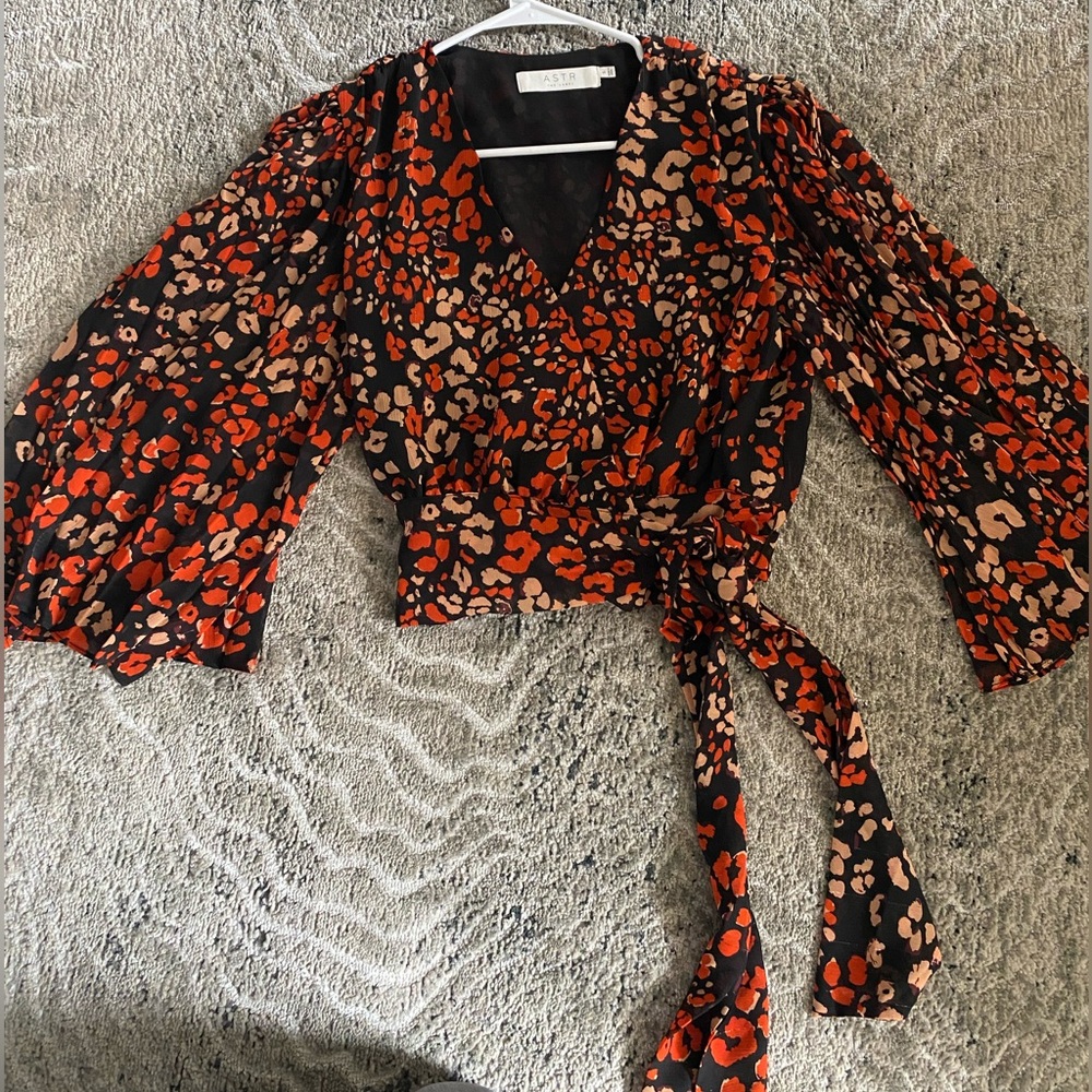 ASTR Wrap Top